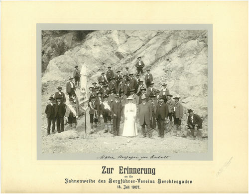 Fahnenweihe Des Bergfuehrer Vereins Berchtesgaden 1907