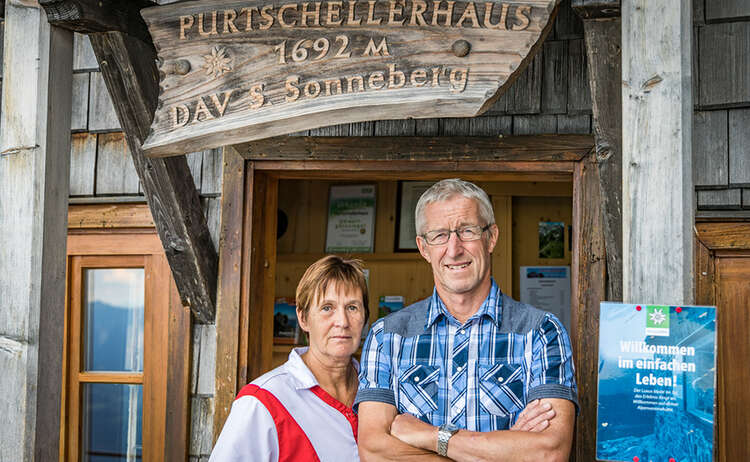 Sigi und Gabi Hinterbrander: Die Hüttenwirte com Purtschellerhaus