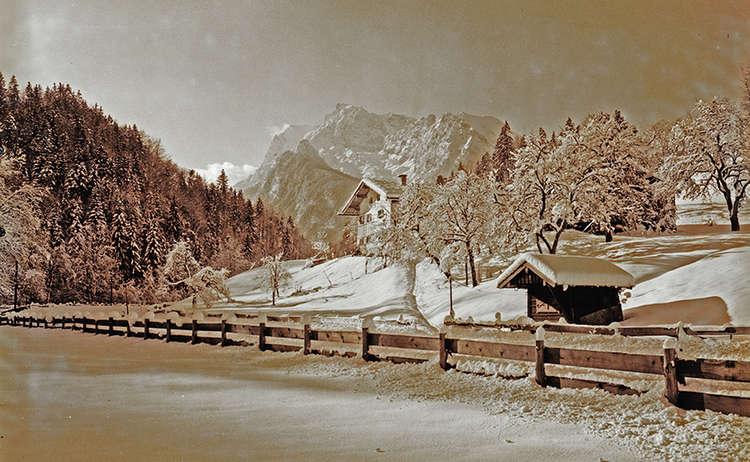 Deutsche Alpenstraße bei der Rosshofschmiede, ca. 1945